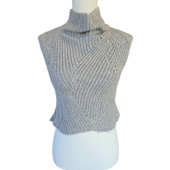 Sweaters - Wilfred Cowl Neck Sleeveless 100% Wool Sweater Cropped Size XS Gray Raw Hem